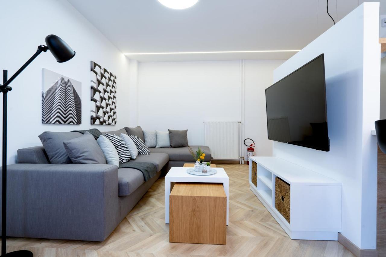 Pagrati'S Best Apartment Athen Exterior foto